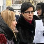 “Moskova’da mağdur Özbek çöpçü için imza toplayan gazetecinin işine son verildi”