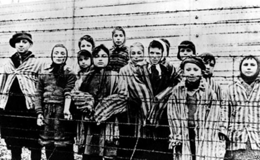 Holokost Kurbanları Unutulmadı