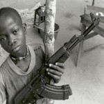 Küresel Silah Ticareti Çocuk Asker Kullanımına Katkı Sağlıyor