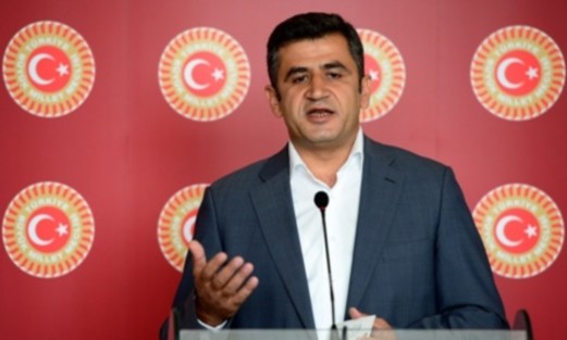 BDP'li vekil Kürtçe soyadına kavuştu