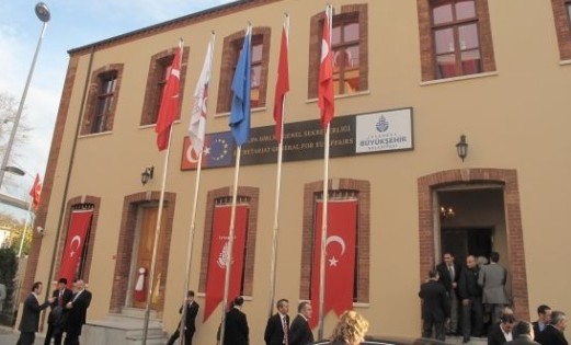 AB İstanbul Ofisi olan, Ortaköy Rum Okulu’na iade edildi