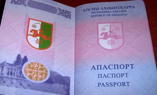 Abhazya’da vatandaşlık verme işlemi durduruldu