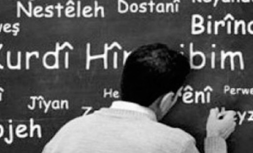 Diyarbakır’da kurulacak olan ilk Kürtçe üniversite için onay çıktı