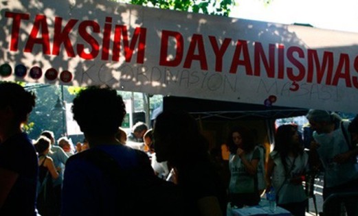 Taksim Dayanışması: SÖYLEYECEK SÖZ BULAMIYORUZ, ÜLKEMİZİN BUNU HAK ETMEDİĞİNİ BİLİYORUZ!