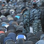Moskova’da iki camiye baskın yapıldı, 500 kişi gözaltına alındı