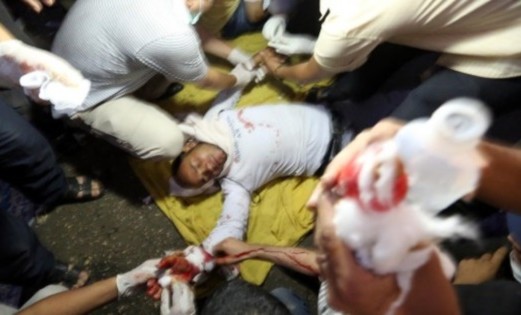 Sabah namazında Mursi yanlılarına ateş açıldı, 55 kişi öldürüldü