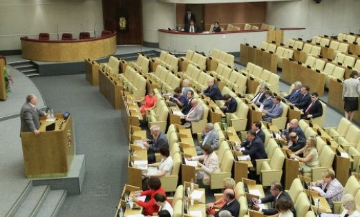 Putin’in direnişçi yakınlarını cezalandırma kanunu Duma’dan geçti