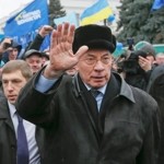 Ukrayna’da sokak eylemleri Başbakan’ın istifasını getirdi