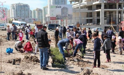 Kafdağı’nın çocukları Yaşamkent’i yeşertecek