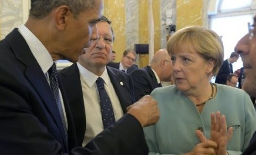 Obama'dan Merkel’e:‘’ Rusya’ya yönelik yaptırımların hazırlıklarına başlayalım’’