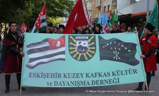 21 Mayis Çerkes Sürgün ve Soykırımı Anma Yürüyüşü Eskişehir’de Yapıldı. 