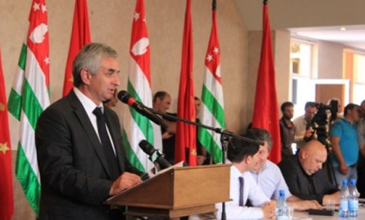 Abhazya Cumhurbaşkanı Adayı Raul Hacımba'nın Apsnypress'e konuştu